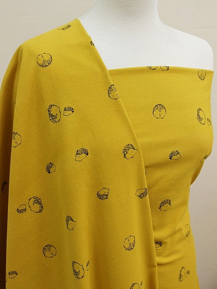 Теплый хлопок "Колючие друзья" цв.горчичный, ш.1.5м, хлопок-100%, 160гр/м.кв