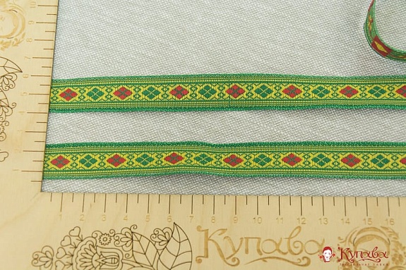 Жак.лента 17мм Красно-лимонные ромбики на сверкающем зеленом