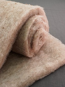 Термополотно с верблюжьей шерстью, ш.1.5м, натур.волокно-35%, полиэфир-65%, 300гр/м.кв