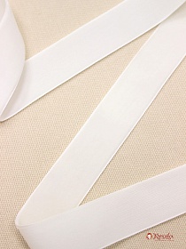 Лента бархатная цв.Белый, ш.25мм, полиэстер-100%