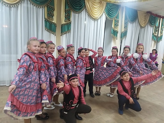 Костюмы для ансамбля
