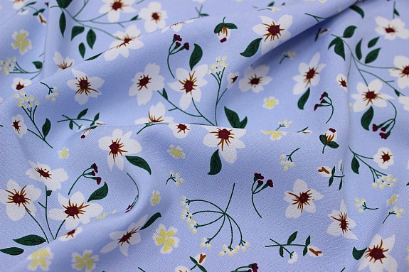 Штапель Премиум "Цветочное ассорти" цв.небесный с сиреневым оттенком, ш.1.45м, вискоза-100%