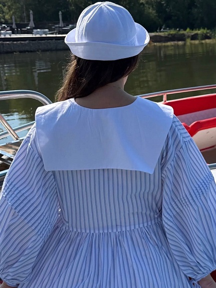 Платье из пестроткани в морском стиле