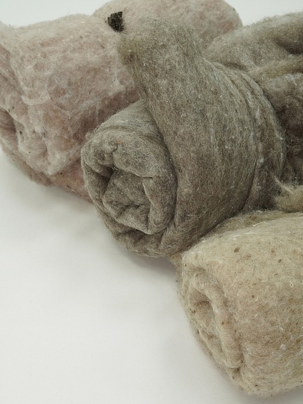 Комплект лоскута 1кг Шерстяное термополотно (верблюжья шерсть)