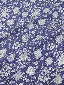 Штапель "Белоснежный сад" цв.голубика, ш.1.45м, вискоза-100%, 90гр/м.кв