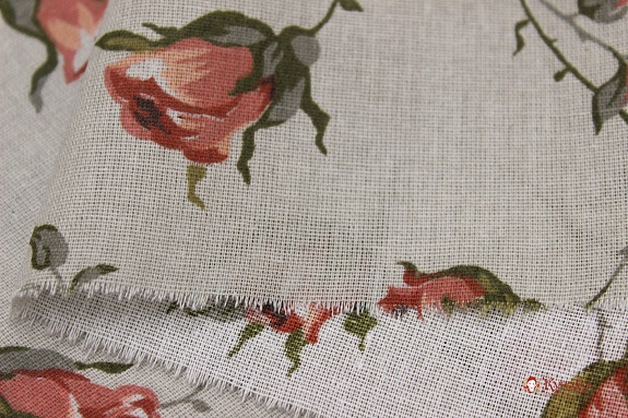 Мерный лоскут(ткань в отрезах)- Бязь "Зайцевские розочки на серо-бежевом" (коралловые бутоны).