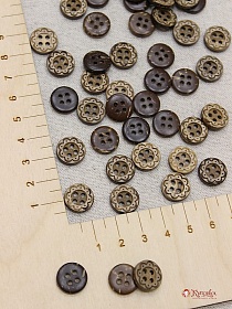 Пуговица кокос, Цветок с точками, 13мм, 4 отверстия