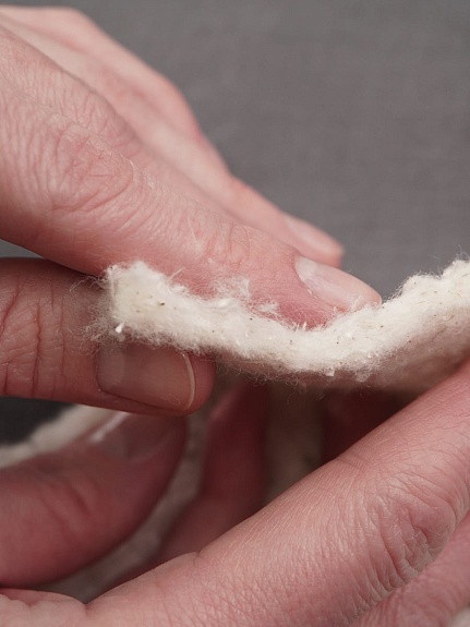 Ватин, ш.1.5м, хлопок-75%; п/э-25%, 280гр/м.кв, раппорт 100см