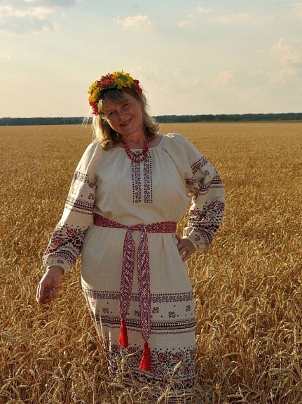 Наряд в народном стиле из Полульна "Народная вышивка"
