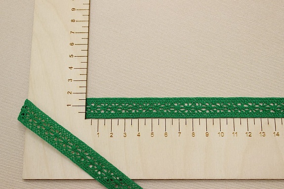 Кружево цв.изумрудно-зеленый, ш.15мм, хлопок-90%, п/э-10%, рис.099/31