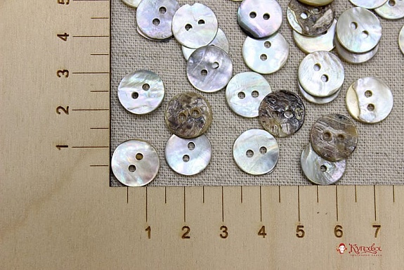 Пуговица перламутр, цв.серо-бежевый хамелеон, 13мм, 2 отверстия