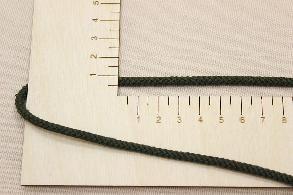 Шнур цв.темно-зеленый хаки-2, ш.5мм, хлопок-100%