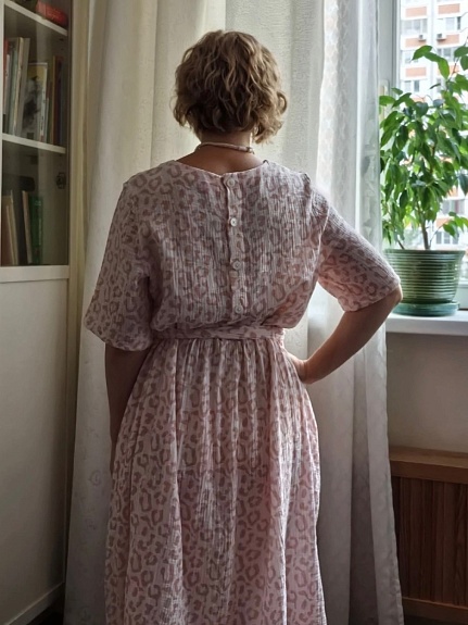 Платье из муслина  "Леопардовые пятнышки на нежно-розовом"