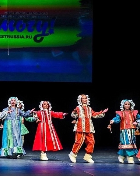 Костюмы в народном стиле для выступлений из импортного хлопка, бязи, ситца и вареного хлопка