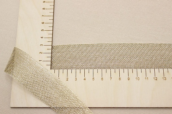 Лента металлизированная цв.бежевое золото, 30мм