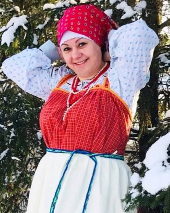 Костюм в народном стиле (сарафан из пестряди под домоткань)
