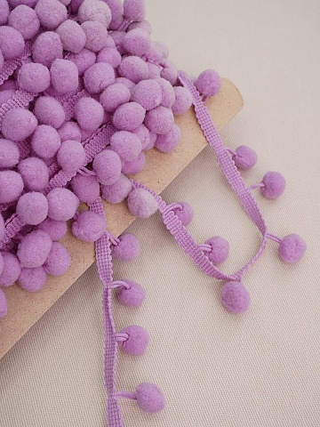 Брак(уценка) Тесьма "Помпоны" цв.сиренево-розовый аметист, ш.тесьмы без помпона-10мм; помпон Ø-15мм