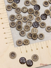 Пуговица кокос с ободком (штрихи по кругу),13мм, 4 отверстия