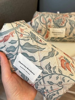 Косметичка из полульна "Гранатовое настроение"