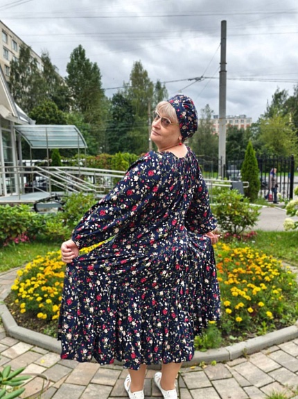 Платье из штапеля "Цветочное великолепие" 