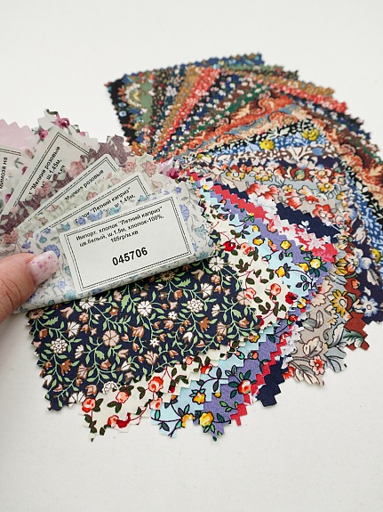 Комплект образцов "Импортный хлопок: цветочный дизайн" №1