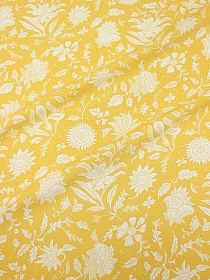 Штапель "Белоснежный сад" цв.желто-оранжевый, ш.1.45м, вискоза-100%, 90гр/м.кв