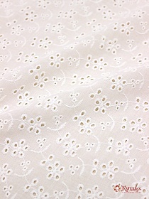 Шитье "Летнее настроение" цв.молочно-белый, ш.1.5м (выш.часть1.34м), батист, хлопок-100%, 80гр/м.кв