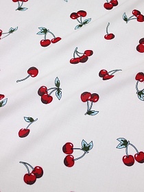 Мерный лоскут(ткань в отрезах) - Штапель "Вишенки на белом", СОРТ2, ш.1.44м, вискоза-100%, 90гр/м.кв