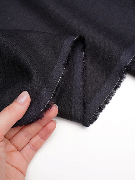 Лен с вискозой с эффектом мятости цв.Черный, ш.1.45м, лен-56%, вискоза-44%, 145гр/м.кв