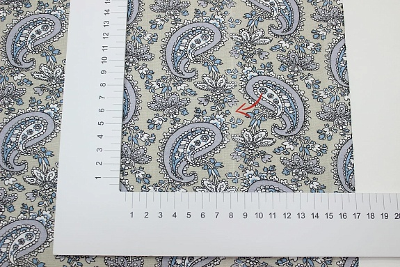 Мерный лоскут Бязь "Серо-голубые восточные огурчики на серо-бежевом", ш.1.5м, хлопок-100%, 120гр/м.кв