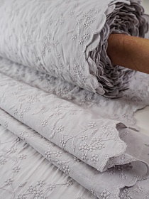 Шитье "Морозная вышивка" (фестоны с 2х сторон) цв.светло-серый, ш.1.35м, хлопок-100%, батист