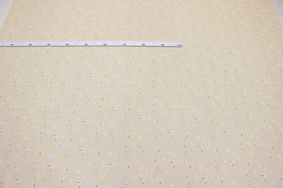 Сатин "Самина - мелкий цветочный узор" цв.бежевый, (комп), ш.1.60м, хл-100%, 110гр/м.кв