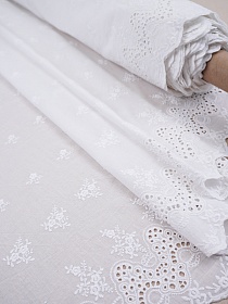 Шитье "Ажурные букеты по кайме" (фестоны с 2х сторон) цв.молочно-белый, ш.1.35м, хлопок-100%