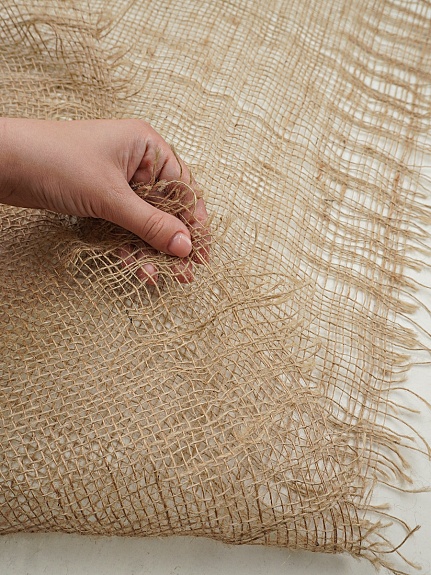 Мешковина упаковочная, ш.1.05м, джут-100%, 140гр/м.кв