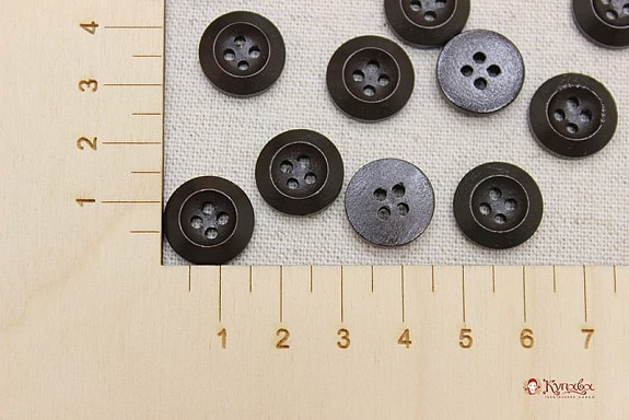 Пуговица темное дерево,15мм, 4 отверстия#018842