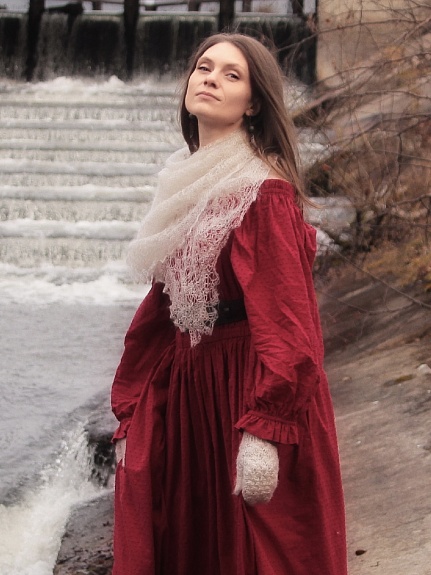 Шикарное платье из фактурного хлопка "Шарики"