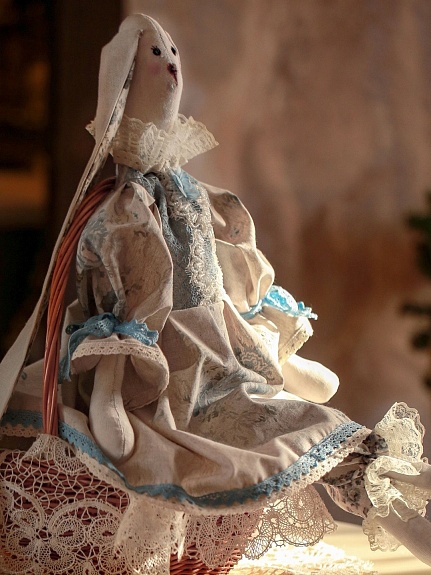 Текстильная игрушка из полульна