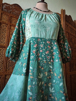 Платье из сатина разных расцветок