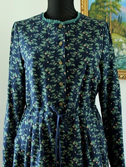 Платье из хлопкольна "Цветущие веточки" в чернильном цвете