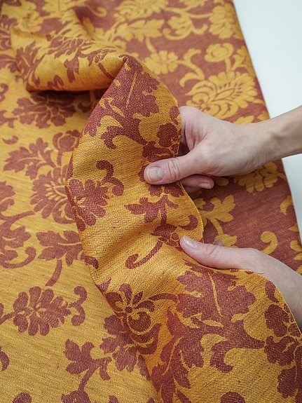 Льняной жаккард "Антония" цв.бордовый/золотисто-желтый, ш.1.7м, лен-100%, 205гр/м.кв