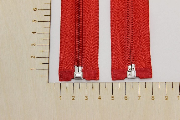 Молния спиральная №5 цв.красный пионерский, 75см