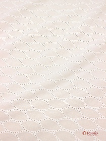 Шитье "Касабланка" цв.молочно-белый, ВИД2, ш.1.5м, (выш. часть1.35м), батист, хл-100%, 80гр/м.кв