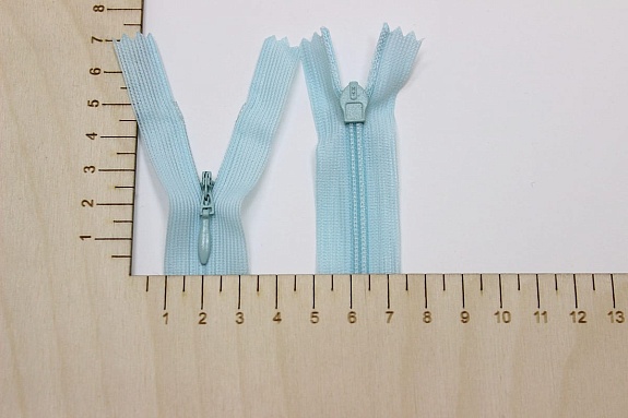 Молния потайная н/р цв.св.мятное мороженое, СОРТ2, 40см, нейлон