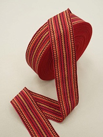 Лента тканая для поясов, 50мм Черно-желтая строчка на красном