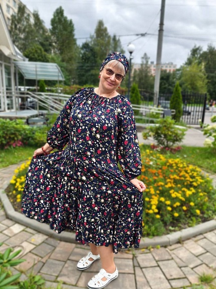 Платье из штапеля "Цветочное великолепие" 