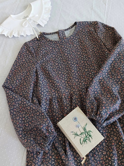 Платье из теплого хлопка "Брусника" в винтажно-сером цвете