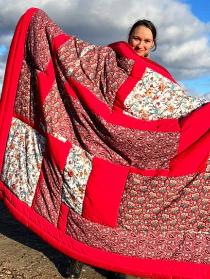 Покрывало в лоскутной технике