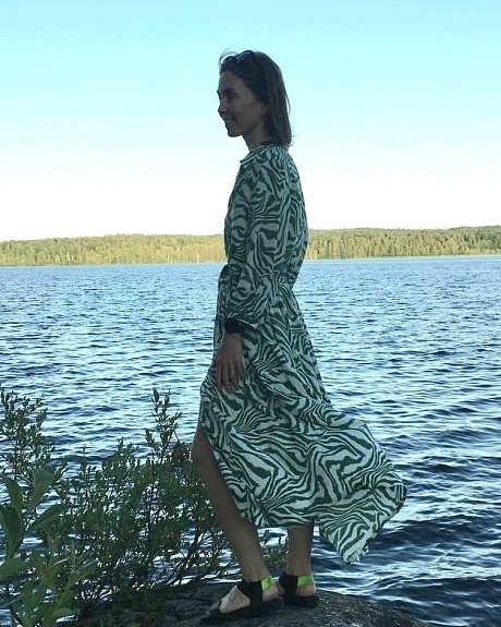 Легкое платье из штапеля "Сафари"