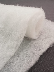 Бамбуковое термополотно, бамбук-30%, полиэфирные волокна-70%, ш.2.2м, 100гр/м.кв