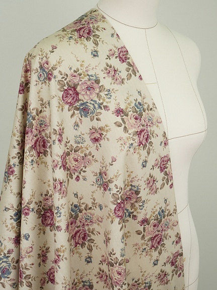 Сатин "Цветочное послание" цв.светло-бежевый, ш.1.6м, хлопок-100%, 110гр/м.кв